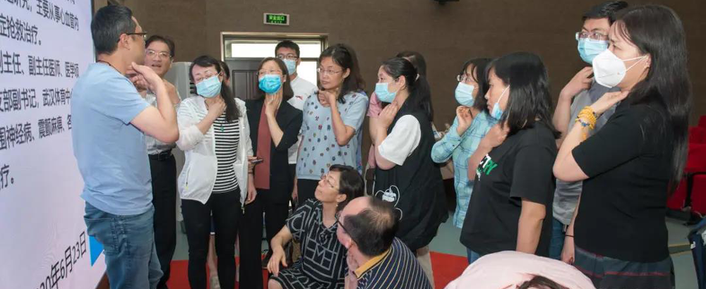 深化院校合作，为师生健康保驾护航