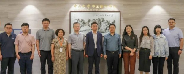 借他山之石 破发展之羁——徐州一院党委书记、院长丁继存一行赴粤、沪眼科中心学习考察