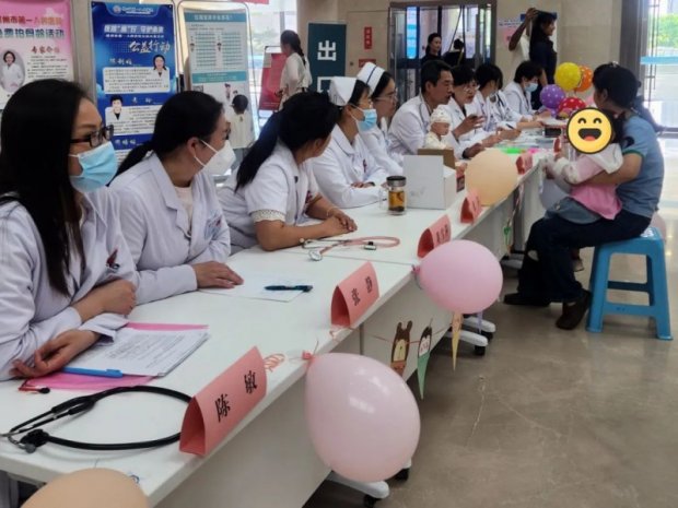 社会公益 | “守护健康，共童成长” 徐州一院儿科举办大型义诊及宣传活动