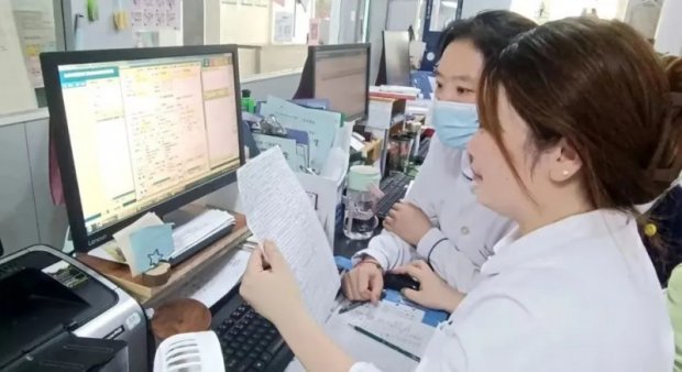 敬老爱老丨携手共筑“健康长城”——徐州一院和平社区卫生服务中心为辖区内老年人免费体检