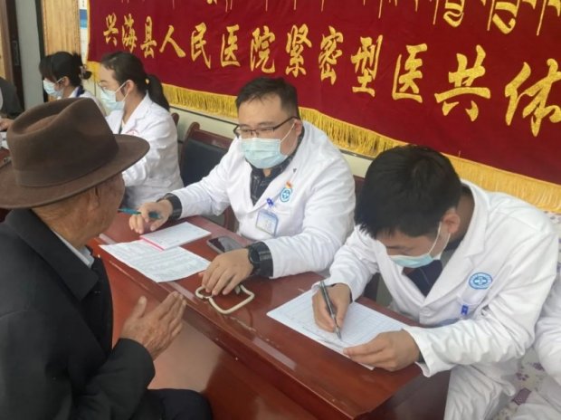 社会公益丨徐州一院援青医疗队深入青海省海南藏族自治州藏区村卫生室开展义诊活动