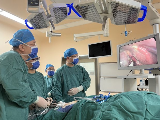 极致微创 | 徐州一院宋兴超团队“超微创”单孔腹腔镜胆囊切除技术，让患者“健康与美”兼得