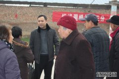 <strong>九里社区卫生服务中心转变服务理念，上门免费体检、建档</strong>