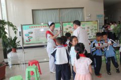 第一医院九里社区卫生服务中心开展“全国助残日”系列爱心活动