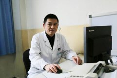 普外科路要武：腹痛、黄疸、高烧 小心胆石病