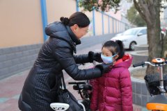 三八节特别策划：眼科女医生平凡的一天