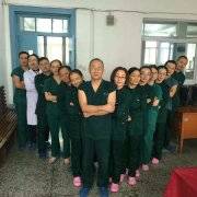 无影灯下的生命守护者