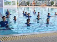 市一院康复科左菲菲获水中康复治疗师国际资质认证