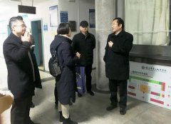 院领导带队对富国街门诊部进行综合查房