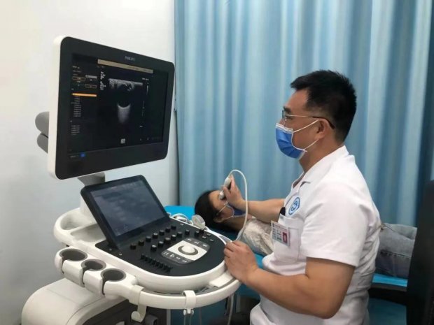 眼科超声家族重磅利器—— 眼部彩色多普勒超声诊断仪落户徐州市一院