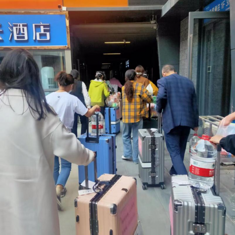 抗疫随笔 | 徐州市第一人民医院白衣“铁甲”勇逆行 冲锋“疫”线践初心