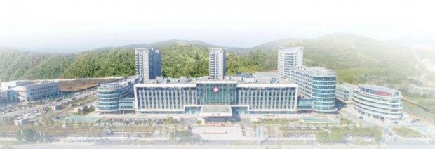 <strong>坚守初心甘奉献 齐心协力渡难关 ————致敬市一院最美的护理工作者</strong>