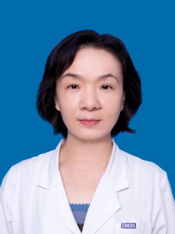 <strong>巾帼风采 | 从医当心系万家忧乐，诊治须胸怀百姓寒暖</strong>