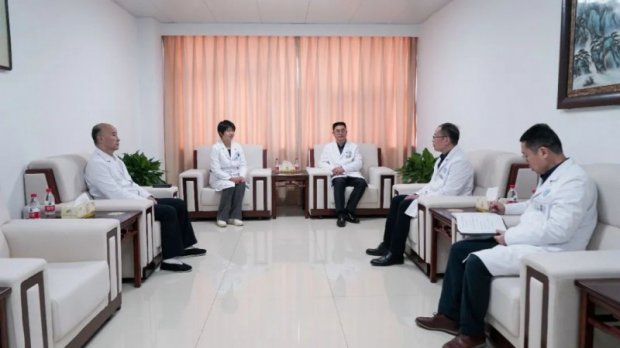 徐州一院召开第十一批援疆干部人才欢送座谈会