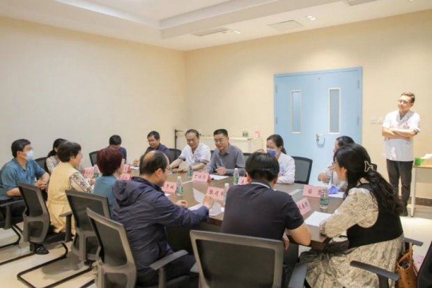 徐州一院召开2020年市科技计划项目和市卫健委青年课题结题验收会，13个项目通过结题验收