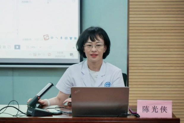 徐州一院消化内科举办“携手共进联盟促发展活动（一）——早癌诊治筛查及内镜故障预防”