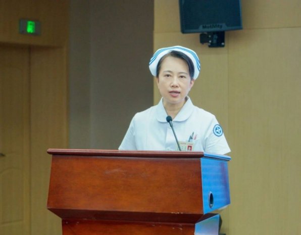 “以赛促学，以学促教” 徐州一院护理部举行2023年实习带教会议暨护理带教老师授课比赛决赛