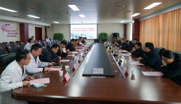 赣州市人大常委会副主任姚勇一行到徐州一院开展“提升医疗急救体系建设”专题调研