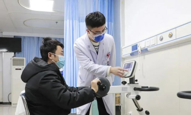 泉山区和平社区卫生服务中心家庭医生团队 家门口为百姓健康护航