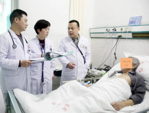 徐州市政协委员刘向群：救死扶伤始于心 履职为民践于行