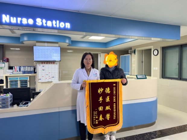 医师风采丨秦敬翠：以仁心铸就生命防线，以热血谱写医者华章